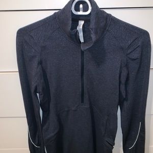 Lululemon jacket 💛